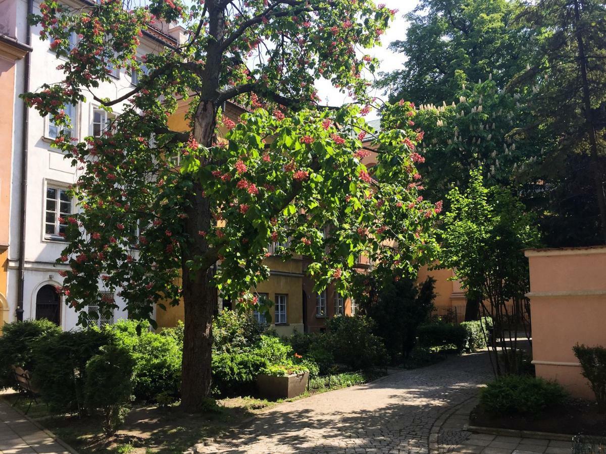 Red Brick Old Town Apartment Varşovia Exterior foto