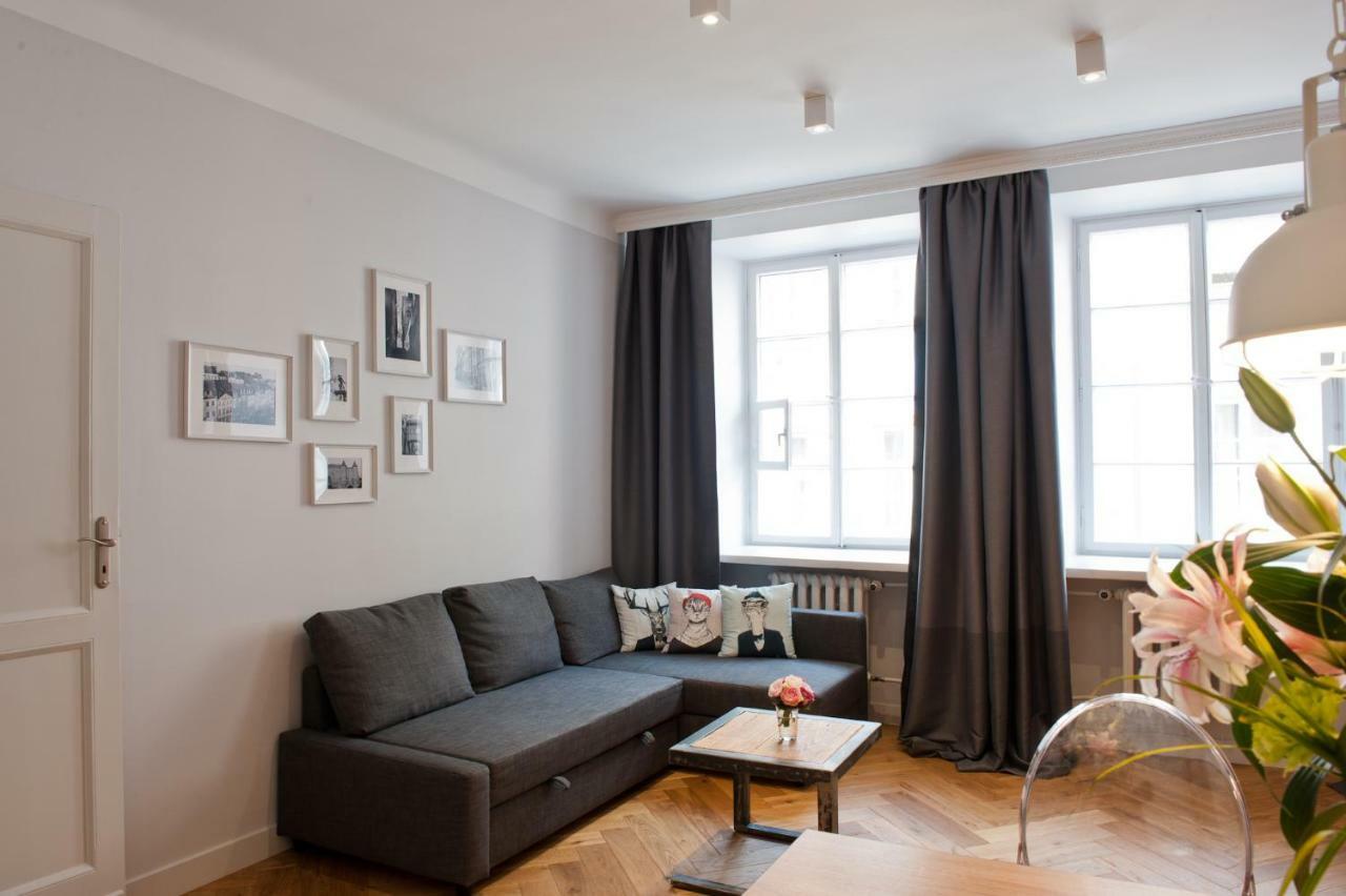 Red Brick Old Town Apartment Varşovia Exterior foto