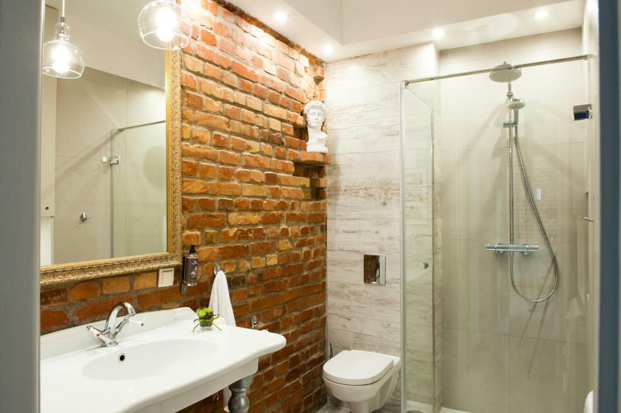 Red Brick Old Town Apartment Varşovia Exterior foto